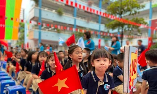 Năm nay, học sinh đi học thế nào?