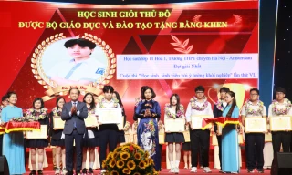 Tuyên dương 820 học sinh: Hà Nội dẫn đầu cả nước về học sinh giỏi quốc gia, quốc tế
