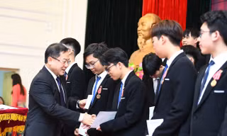 Vinh danh học sinh đoạt giải Olympic quốc tế, khu vực 