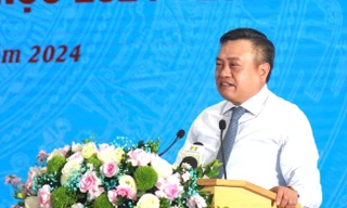 Chủ tịch UBND thành phố Hà Nội chỉ đạo học sinh phải được 'ăn sạch'