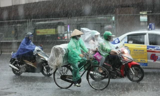 Miền Bắc lại đón mưa dông