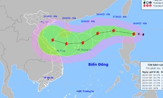 Bão NESAT vào Biển Đông hôm nay, tiếp tục mạnh thêm