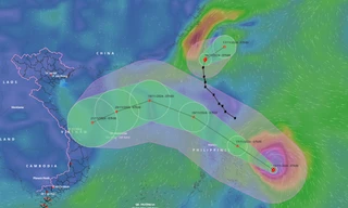 Bão Manyi mạnh lên thành siêu bão, tiến nhanh về Biển Đông