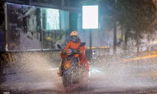 Miền Bắc, miền Trung sắp đón mưa dông dài ngày