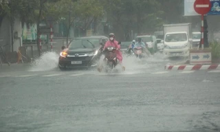 Miền Trung mưa lớn kéo dài