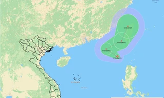 Biển Đông đón áp thấp nhiệt đới thứ hai