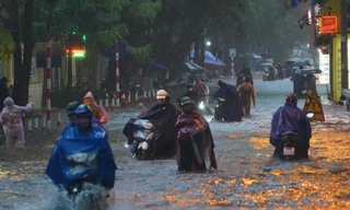 Vì sao mưa lớn ngày càng dữ dội ở Việt Nam?