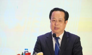 Giám đốc Sở GD&ĐT Hà Nội: Nghiên cứu mô hình trường THCS trong Trường THPT chuyên Chu Văn An