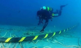 Bốn tuyến cáp quang cùng gặp sự cố, người dùng internet than trời