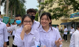 Tổ hợp KHTN: Vật lý điểm thi đột phá, Sinh học không còn 'mưa điểm 10'