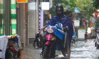 Miền Bắc, miền Trung mưa đến bao giờ?