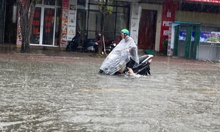 Nhiều nơi ở miền Trung mưa rất lớn