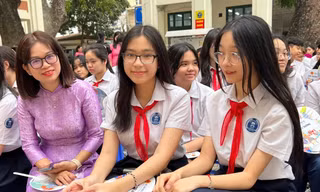 Hà Nội thiếu hơn 6.000 giáo viên, khó ký hợp đồng