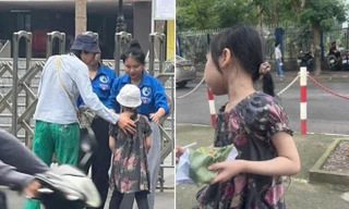 Nam sinh gửi em gái ở cổng điểm thi trúng tuyển trường top đầu Hà Nội