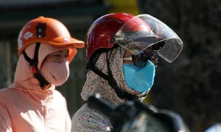 Nhiều kỷ lục nắng nóng đã xuất hiện tại miền Bắc, miền Trung trong những ngày qua.