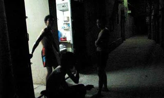 Xóm nghèo mong điện nước