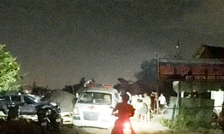 Phát hiện người đàn ông chết bất thường trên ghe chở cát