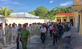 Một phạm nhân chết trong phòng tạm giam ở Bình Dương