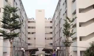 Người đàn ông tử vong nghi nhảy từ lầu 5 chung cư