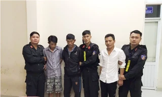 'Cẩu tặc’ dùng ô tô, súng đi trộm chó bị công an tóm gọn