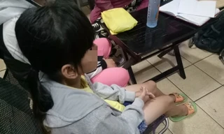 Bé H. cho rằng có 4 thanh niên thực hiện hành vi hiếp dâm 