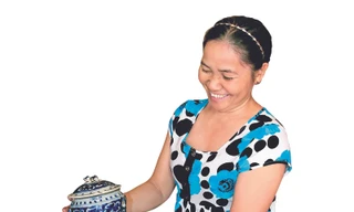 Cô giáo làng dựng bảo tàng lúa nước