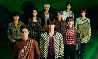 Chưa đến Halloween, NCT 127 đã hóa những chàng ma cà rồng ma mị hút hồn trong "Favorite"