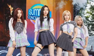 aespa "đánh úp" fan với thay đổi trong vũ đạo "Girls", hoàn toàn không có trong sân khấu tại Mỹ