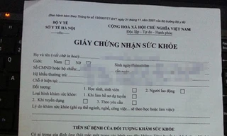 Vô tư bán giấy khám sức khỏe giả, ‘ăn’ tiền thật