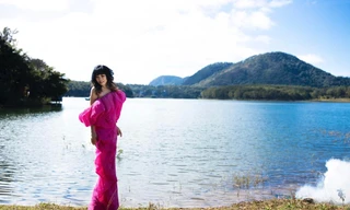 Ca sĩ Phương Thanh yêu thêm lần nữa