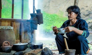 Đời thực vất vả của thầy Páo trong 'Bão ngầm'