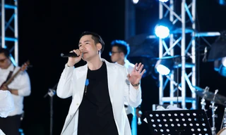 Cuộc sống hiện tại của ca sĩ Khánh Phương “Chiếc khăn gió ấm”