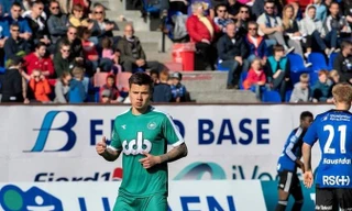 Cầu thủ Việt kiều nói gì sau khi được thầy Park Hang Seo 'xem giò'?