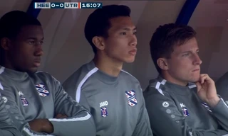 Văn Hậu dự bị, SC Heerenveen hoà thất vọng trước Utrecht
