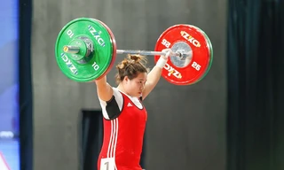 Đô cử Việt Nam mất HCV vì trọng tài 'nể' chủ nhà?