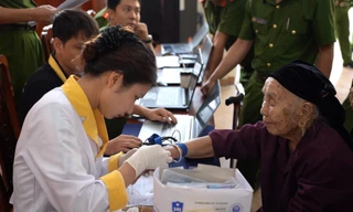 Kỷ niệm 71 năm Chiến thắng Điện Biên Phủ: Công an lấy mẫu ADN thân nhân để tìm mộ liệt sĩ