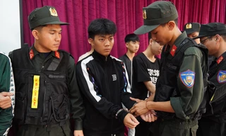 Khởi tố 18 đối tượng gây rối trật tự công cộng