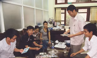 Từ nhà tù bước thẳng vào giảng đường ĐH