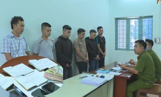 Nhóm đối tượng tại cơ quan điều tra và tang vật cho vay nặng lãi