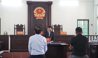 Phiên tòa sáng nay 12/7.