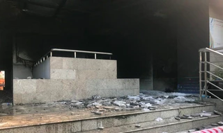 Hiện trường vụ cháy chung cư Carina.