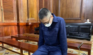 Bị cáo Jeong In Cheol tại phiên tòa