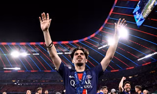 Bây giờ, Messi nợ Vitinha một lời xin lỗi 