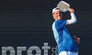 Tay vợt Pickleball số 1 thế giới Andrei Daescu thi đấu ở Việt Nam