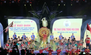 Toàn cảnh Lễ xuất quân hoành tráng của Đoàn Thể thao Việt Nam dự SEA Games 32