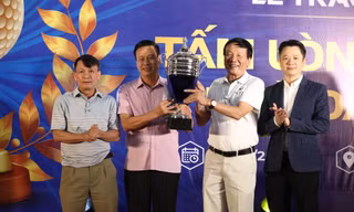Giải golf Tấm lòng vàng Nhà đầu tư kêu gọi được 500 triệu từ thiện