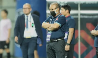 HLV Park Hang-seo đau đầu với lựa chọn ngôi nhất bảng hay nhì bảng?