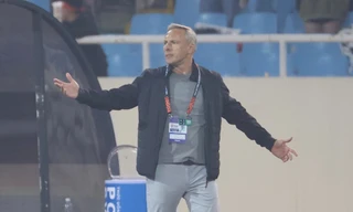 Nhận thất bại 0-3, HLV Myanmar Antoine Hey vẫn nói rằng Việt Nam chơi không tốt