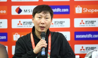 HLV Kim Sang-sik: 'Đội tuyển Việt Nam đã thể hiện sức mạnh của mình trước Thái Lan, và lẽ ra phải thắng cách biệt 2 bàn'