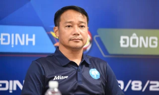 HLV Vũ Hồng Việt: 'Mục tiêu của Thép Xanh Nam Định là đoạt siêu cúp trên sân nhà'